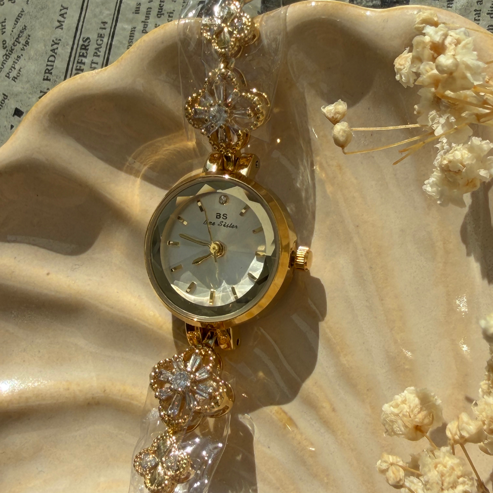 Gold Quatrefoil Watch