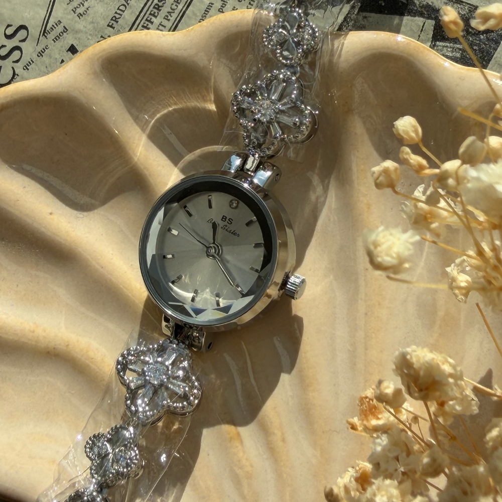 Silver Quatrefoil Watch